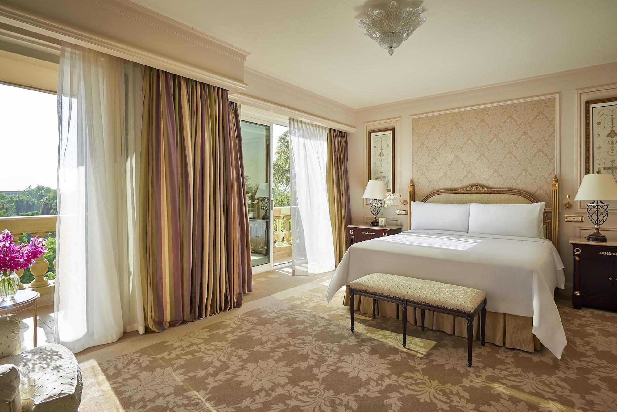 Four Seasons Cairo At The First