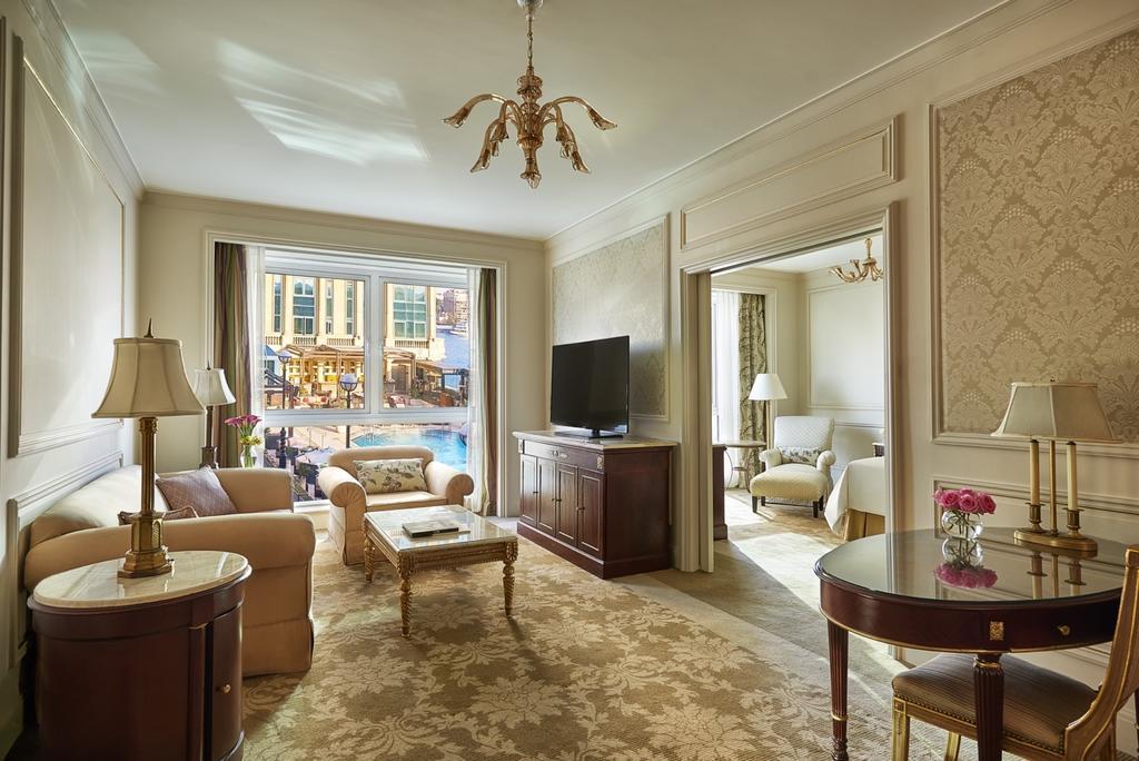 Four Seasons Cairo At The First 5* Giza